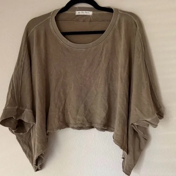We The Free Olive Green Top - Picture 2 of 4